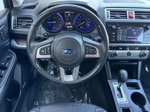 Used 2017 Subaru Outback 3.6R Limited AWD/4WD image 14