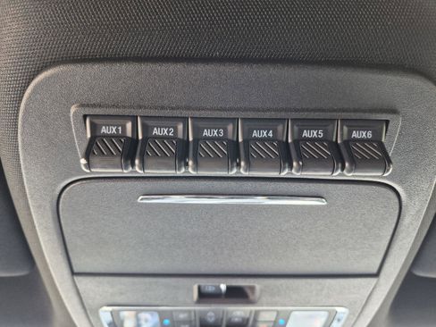 Certified 2024 Ford F250 Platinum image 22