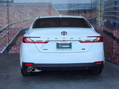 Certified 2026 Toyota Camry SE FWD image 7