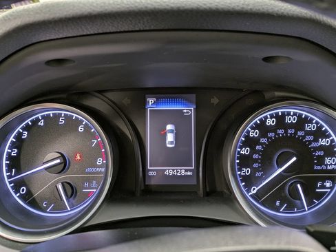 Used 2018 Toyota Camry SE FWD image 15