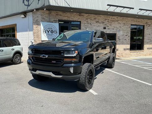 Used 2017 Chevrolet Silverado 1500 LT w/ All Star Edition AWD/4WD image 1