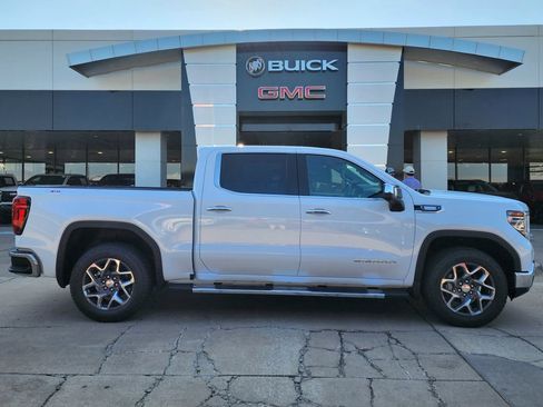 New 2026 GMC Sierra 1500 SLT w/ SLT Premium Plus Package AWD/4WD image 3
