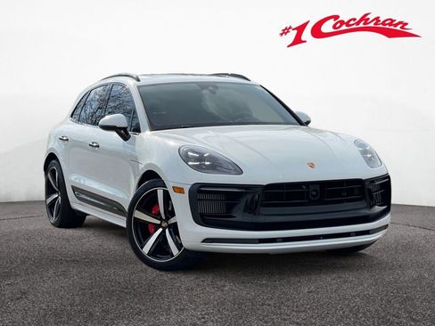 Used 2023 Porsche Macan S image 1