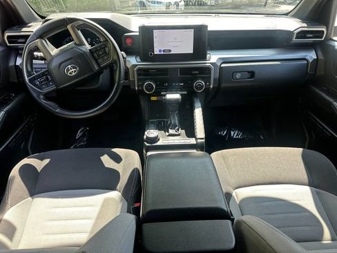 Used 2025 Toyota 4Runner TRD Off-Road AWD/4WD image 21