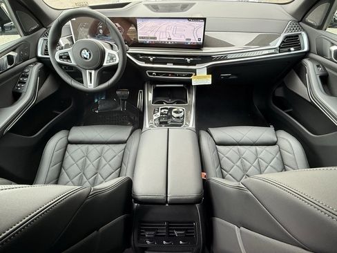 New 2026 BMW X5 M60i w/ Executive Package image 28