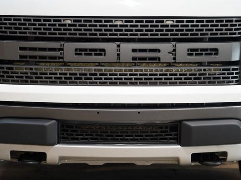 Used 2013 Ford F150 Raptor w/ Luxury Equipment Group image 8