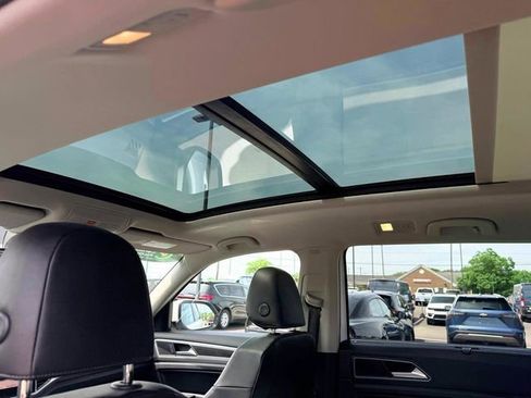 Used 2019 Volkswagen Atlas SEL AWD/4WD image 19