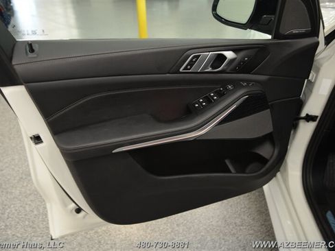 Used 2026 BMW X5 sDrive40i w/ M Sport Package RWD image 42