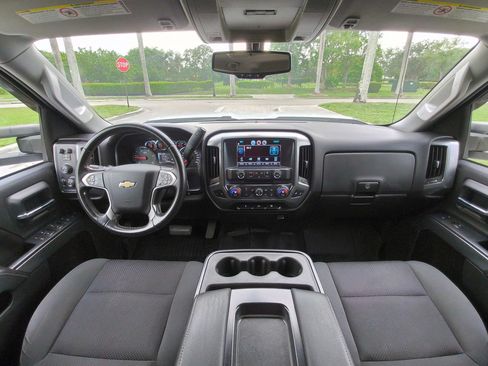 Used 2016 Chevrolet Silverado 3500 LT w/ LT Convenience Package AWD/4WD image 22