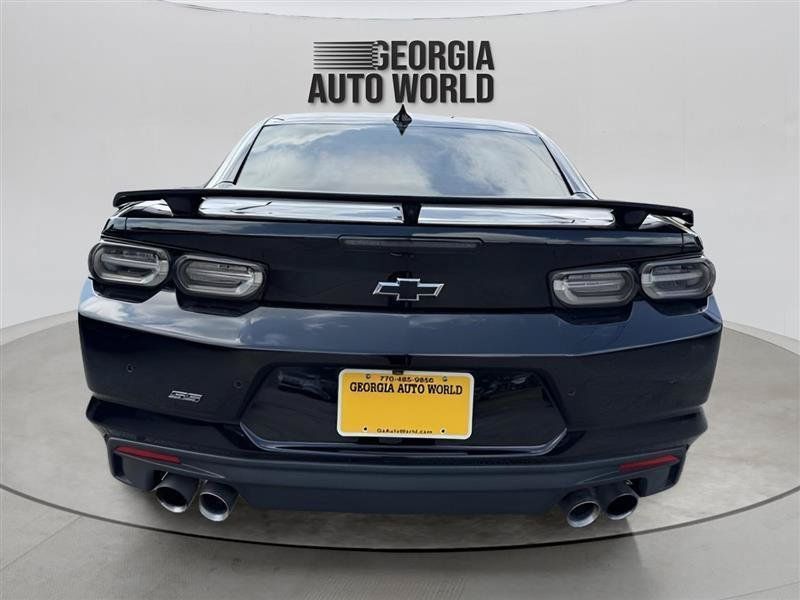 Used 2019 Chevrolet Camaro SS RWD image 12