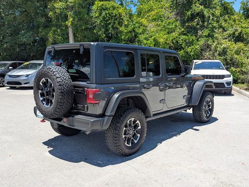 Certified 2024 Jeep Wrangler Unlimited Rubicon AWD/4WD image 6