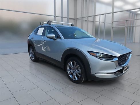 Used 2020 MAZDA CX-30 FWD w/ Preferred Package image 3