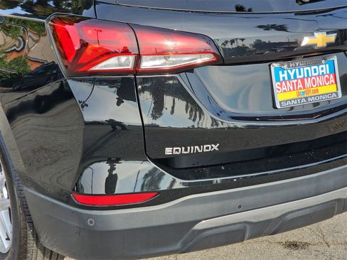 Used 2022 Chevrolet Equinox LT image 37
