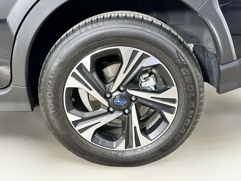 Used 2024 Subaru Crosstrek 2.0i Premium w/ Popular Package #3 AWD/4WD image 7
