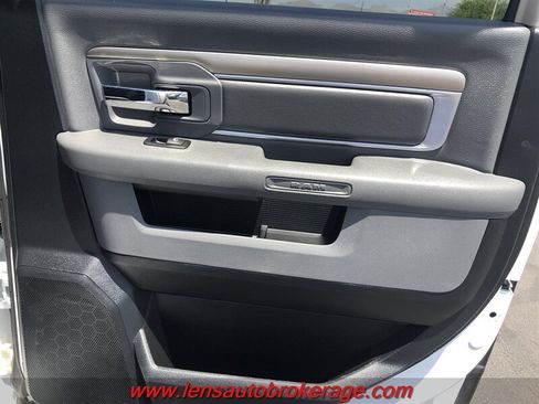 Used 2017 RAM 1500 Big Horn RWD image 18