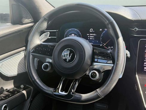 Certified 2023 Maserati Grecale Modena AWD/4WD image 35