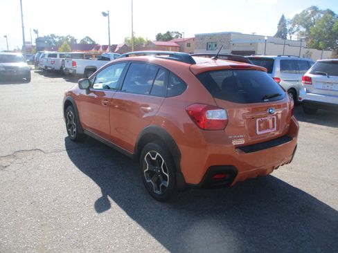 Used 2013 Subaru Crosstrek 2.0i Limited w/ Popular Pkg 2 image 4