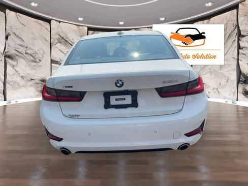 Used 2019 BMW 330i xDrive Sedan w/ Convenience Package AWD/4WD image 3