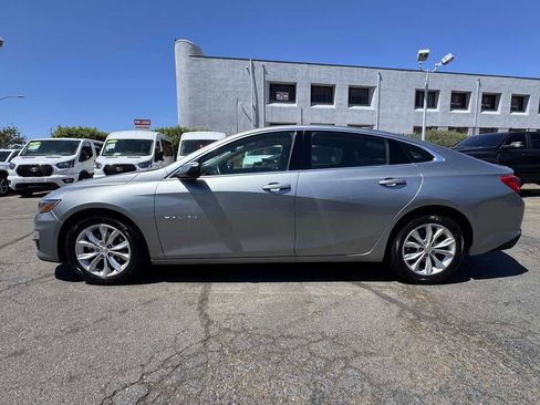 Used 2025 Chevrolet Malibu LT image 7