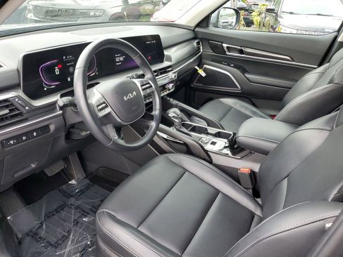 Used 2024 Kia Telluride S w/ S Sunroof Package image 15
