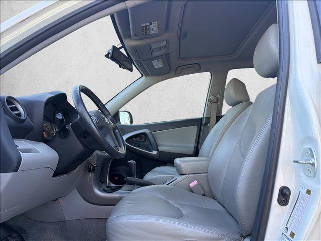 Used 2008 Toyota RAV4 Limited AWD/4WD image 11