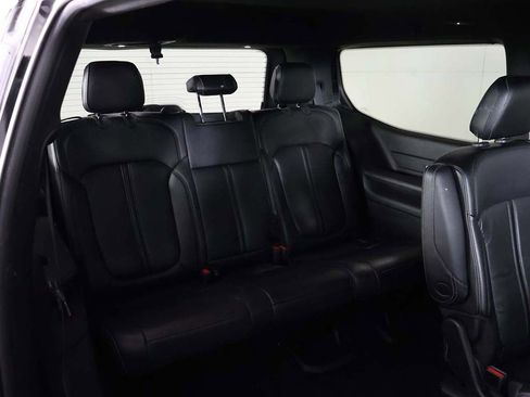 Used 2022 Jeep Wagoneer Series III w/ Flexible Seating Group AWD/4WD image 39