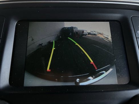 Used 2016 RAM 2500 Tradesman w/ Chrome Appearance Group image 33