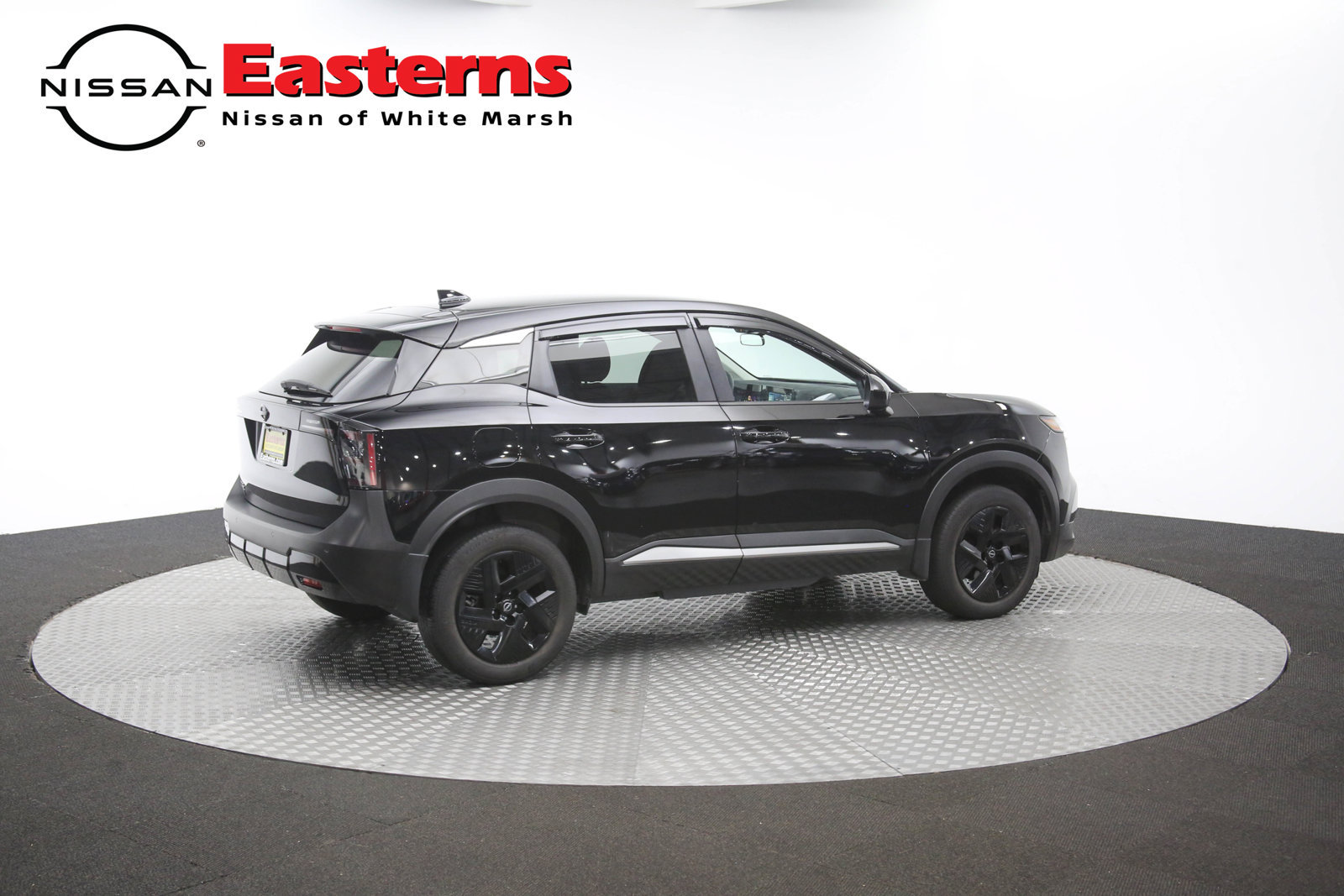 Used 2025 Nissan Kicks SV FWD image 42