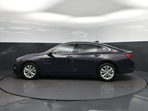 Used 2025 Chevrolet Malibu LT FWD image 4