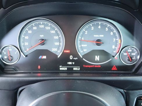 Used 2016 BMW M3 RWD image 29
