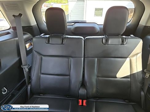 Used 2024 Ford Explorer XLT w/ Equipment Group 202A AWD/4WD image 50