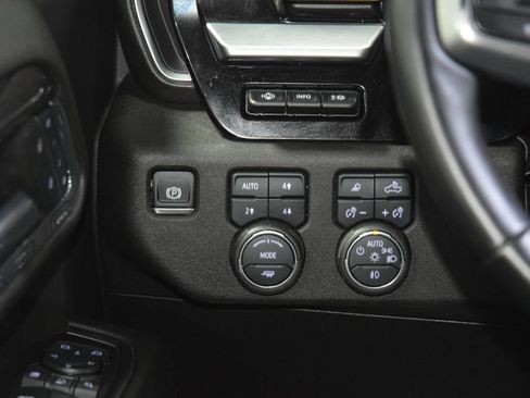 Used 2024 Chevrolet Silverado 3500 LTZ w/ LTZ Convenience Package AWD/4WD image 37