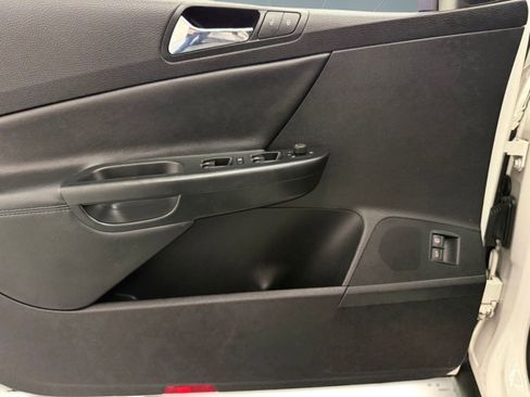 Used 2008 Volkswagen Passat Komfort image 12