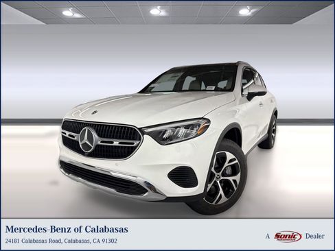 New 2026 Mercedes-Benz GLC 350e 4MATIC image 1