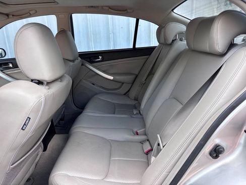 Used 2005 INFINITI G35 Sedan w/ (P02) Premium Pkg B RWD image 15