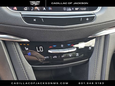 Certified 2023 Cadillac XT5 Sportv w/ Technology Package image 16