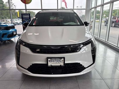 New 2027 Chrysler Pacifica Select