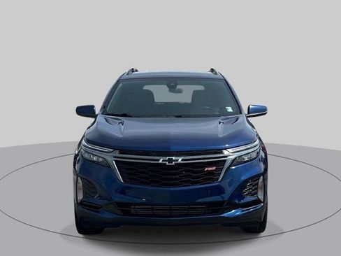 Used 2023 Chevrolet Equinox RS w/ LPO, Floor Liner Package FWD image 11