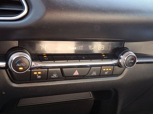 Certified 2023 MAZDA CX-30 AWD 2.5 S w/ Preferred Package image 17