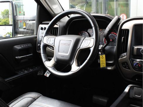 Used 2016 GMC Sierra 2500 Denali w/ Snow Plow Prep Package AWD/4WD image 16