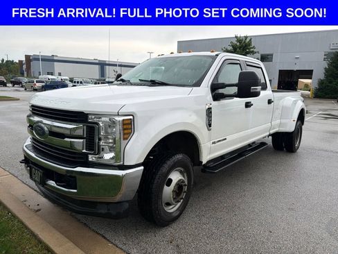 Used 2019 Ford F350 XLT AWD/4WD image 1