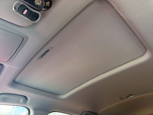 Used 2022 Honda CR-V EX image 19