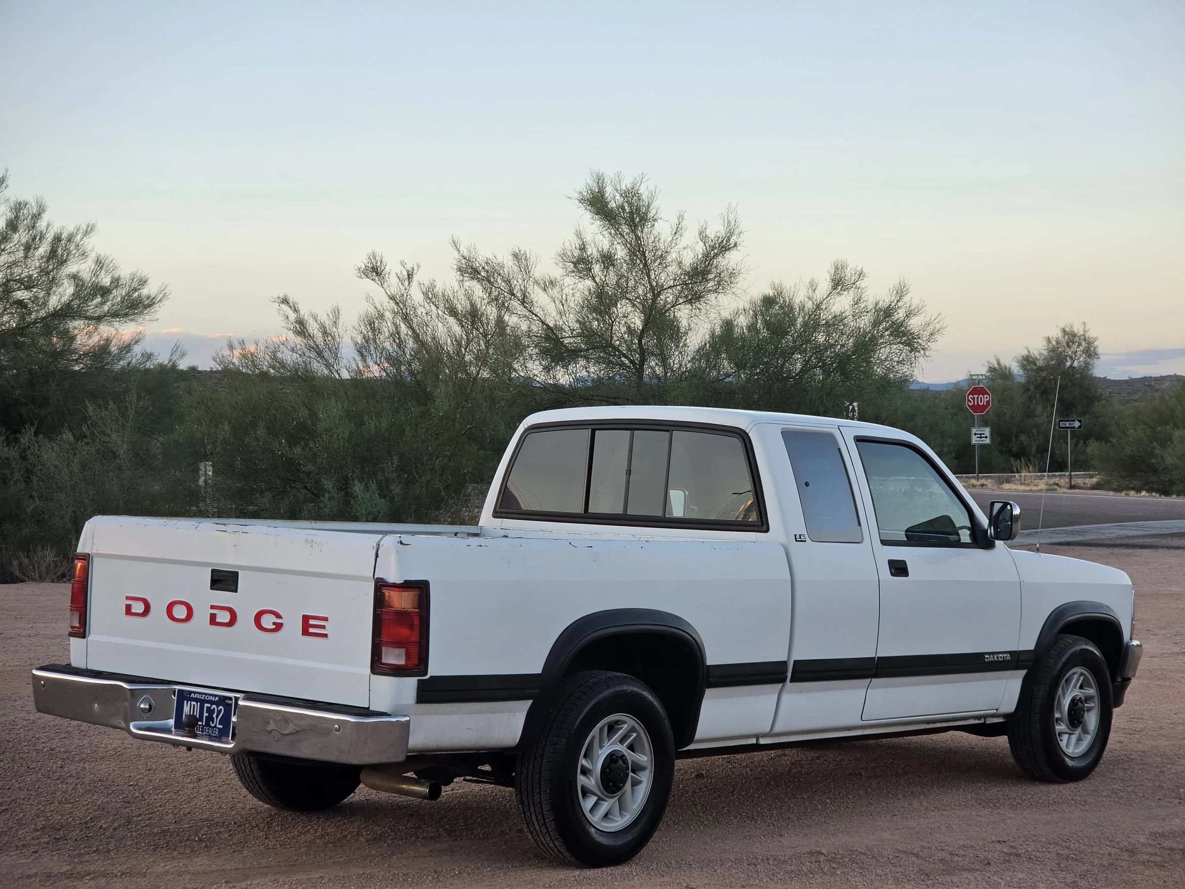 Used 1993 Dodge Dakota 2WD Club Cab image 26