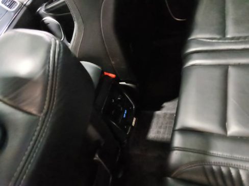 Used 2019 Jeep Grand Cherokee SRT image 21