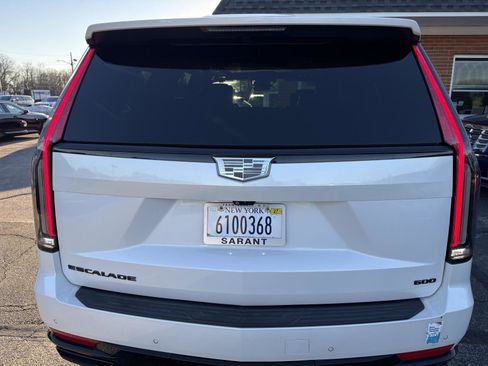Used 2022 Cadillac Escalade ESV Sport Platinum image 7