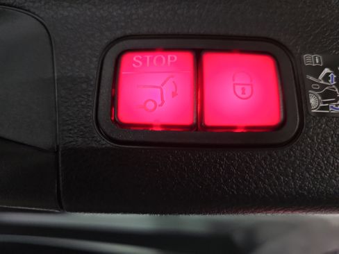 New 2026 Mercedes-Benz GLS 450 4MATIC image 15