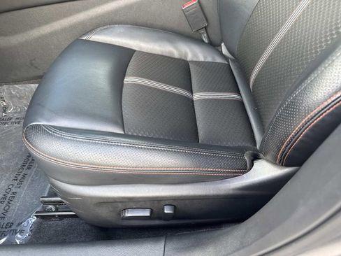 Certified 2025 Nissan Altima 2.5 SR FWD image 18