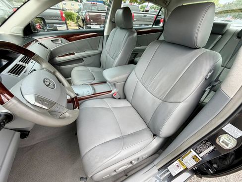 Used 2008 Toyota Avalon Limited FWD image 8