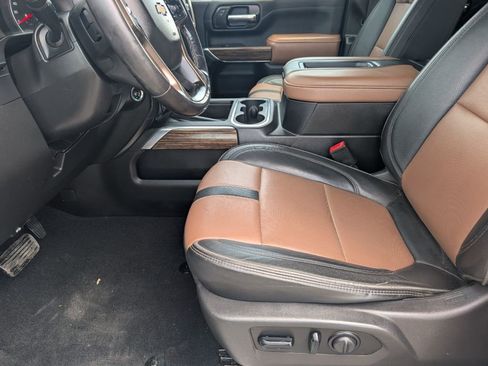 Used 2021 Chevrolet Silverado 3500 High Country w/ Z71 Off-Road Package image 9