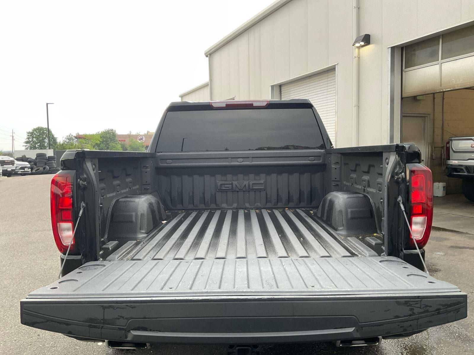 Used 2024 GMC Sierra 1500 Elevation w/ X31 Off-Road Package AWD/4WD image 20